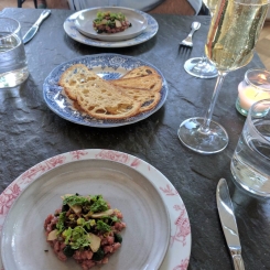 Bateau's beef tartare and champagne cocktail